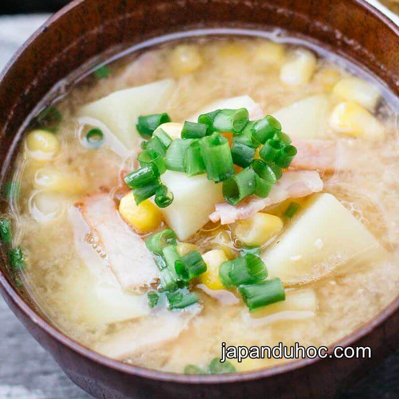 Soup miso thịt heo